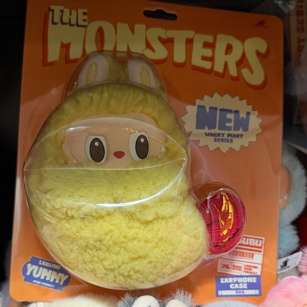 Labubu Shrimp tempura Earphone Case